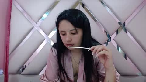 nathaly low online show from September 23, 3:26 am