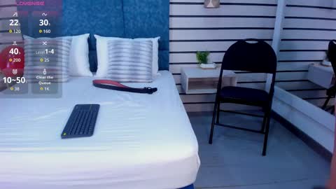 Naty  online show from September 30, 8:57 pm