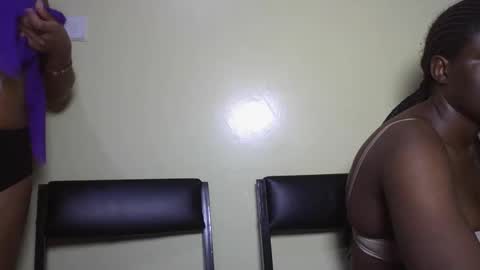 naughty_aura online show from January 15, 2:17 am