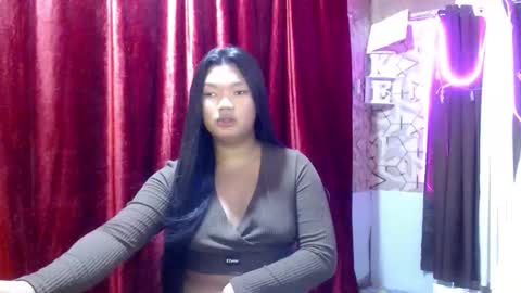 KATE online show from April 18, 2:03 am