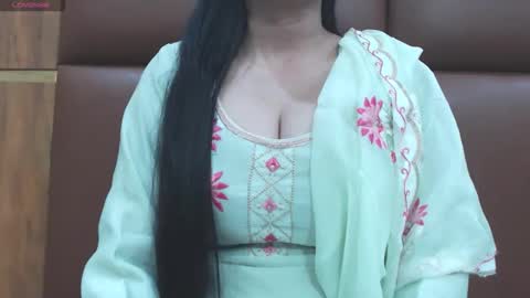 riya online show from November 16, 5:46 pm