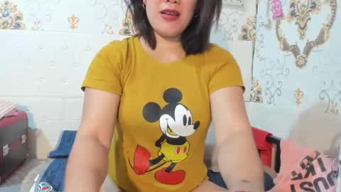 marvie mhavz online show from September 18, 10:41 pm