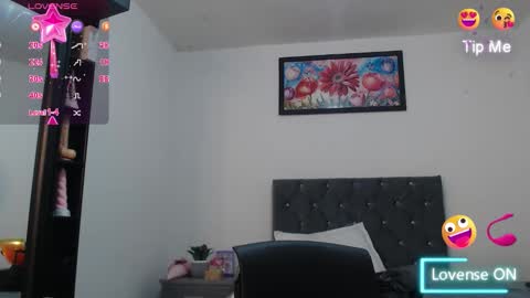 naughtyplayass online show from October 14, 6:54 pm