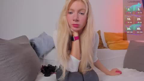 Nautica online show from December 16, 11:16 am