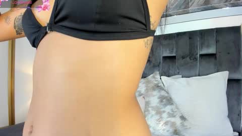    online show from March 5, 11:06 am