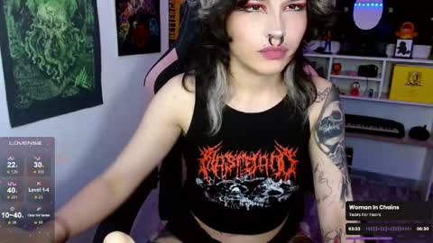 Neena Nyx online show from May 9, 3:19 am