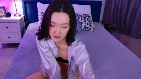 Neko online show from April 10, 3:18 pm