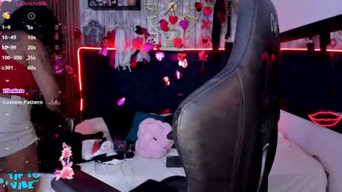 Miah online show from February 25, 12:05 pm