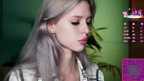 I am Nelly3 online show from September 13, 4:48 pm