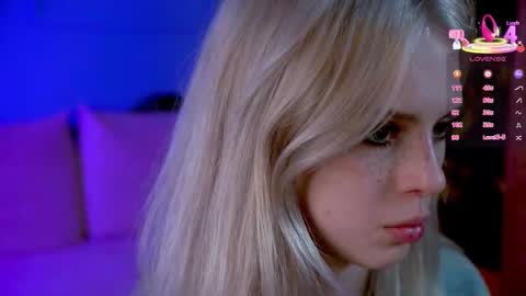 I am Nelly3 online show from October 6, 10:14 pm