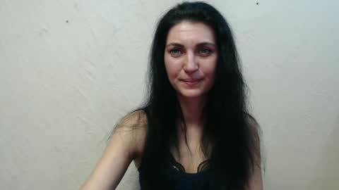 Nensy online show from March 3, 2:10 pm