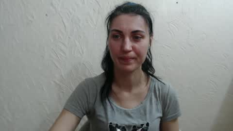 Nensy online show from February 28, 8:50 pm