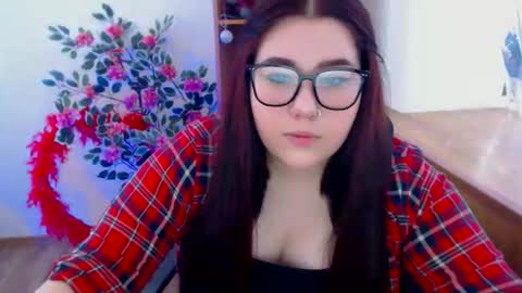 nereia online show from March 26, 8:38 am