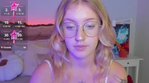 Nerissa online show from September 21, 8:40 pm