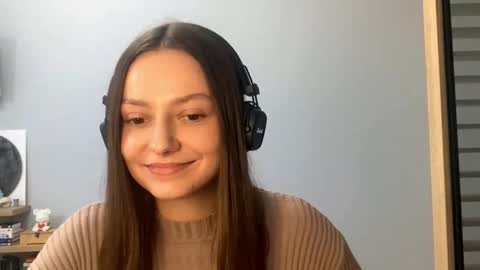 Agne online show from October 24, 1:40 pm