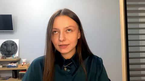 Agne online show from November 16, 2:06 pm