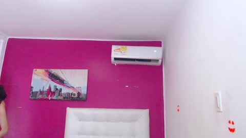 nextdoor_fantasy online show from January 13, 8:04 pm