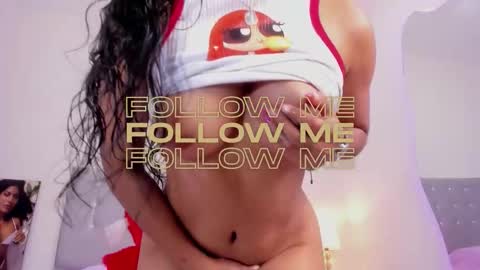 N I A online show from February 4, 7:06 pm