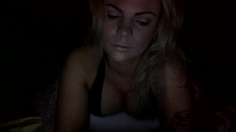 Amber online show from January 8, 10:37 am