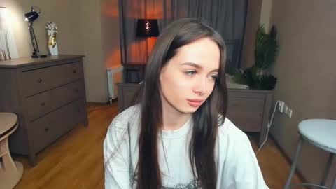 Nicole online show from January 7, 7:28 pm