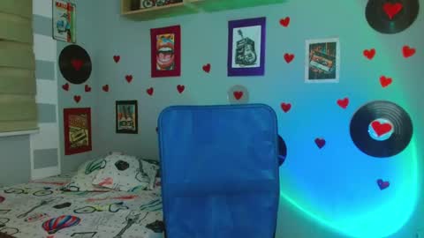 lucy online show from March 12, 2:52 am