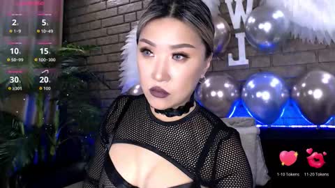 Nicky online show from December 14, 2:01 pm