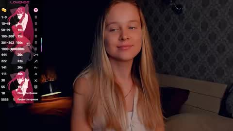 Nicoletta online show from September 18, 5:55 pm