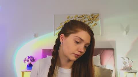 Nicole online show from April 2, 9:12 pm