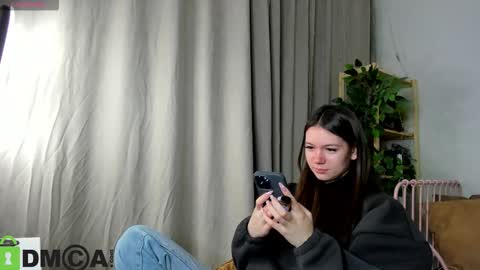 GMT7TueWedThSu 0300am-0900am. Sa 1000am-0400pm online show from October 12, 8:11 pm