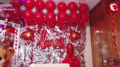 Nicole Santana online show from February 17, 9:58 pm