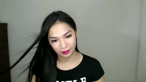 NICOLE online show from January 12, 1:27 pm