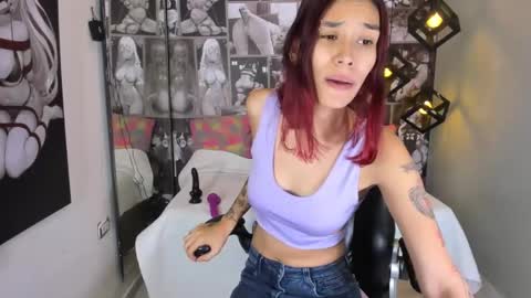 N i c o l e  online show from February 8, 2:05 pm