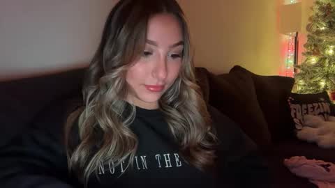 nicolelovesyou444 online show from January 6, 11:14 am