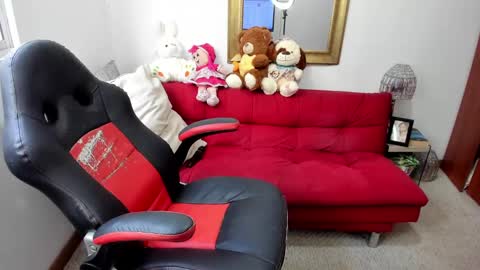 Nicolettcolin  online show from January 29, 6:39 pm