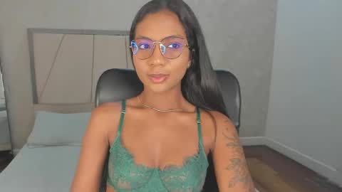 Nicol  online show from April 22, 4:09 am