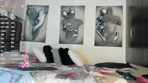 nicolle_hanks1 online show from December 20, 3:03 am