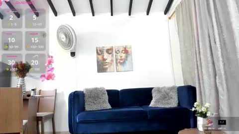 Nicolle Lima online show from October 19, 6:10 pm