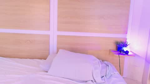 Call me Nicky online show from March 7, 9:00 pm