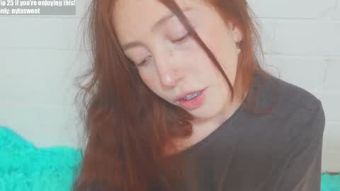 of Nylasweet online show from September 23, 5:33 pm