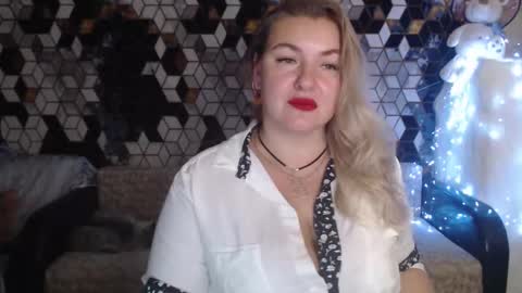 Nika online show from November 14, 9:04 pm