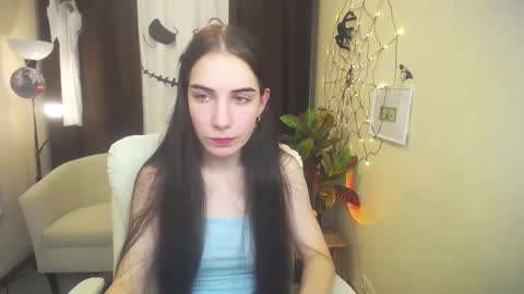 nikastarkk online show from October 21, 6:45 pm