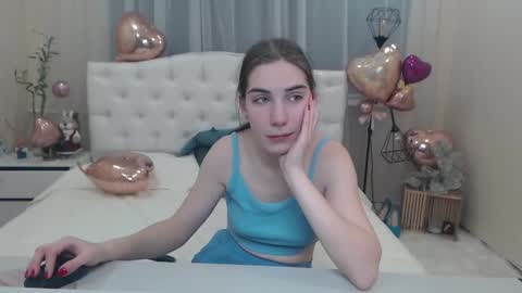 nikastarkk online show from February 19, 7:38 pm