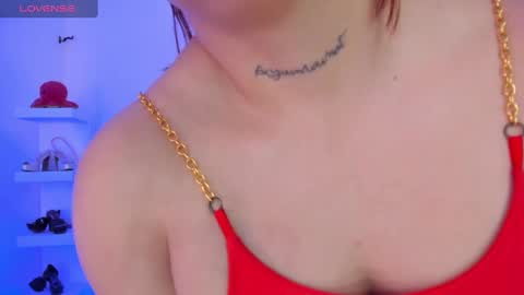 Niikii online show from December 28, 3:04 am