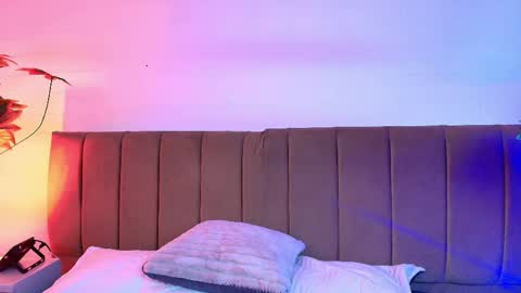 Nikkenyx online show from April 18, 4:37 am