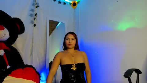   online show from February 5, 4:37 am