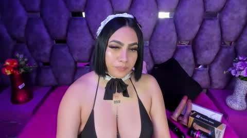 nikky_latin online show from October 26, 3:57 am