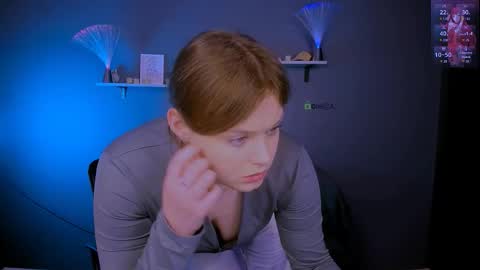 Little Niko  Help me reach my goals online show from December 20, 8:13 pm