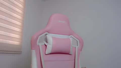 niky_blue online show from March 8, 11:45 am