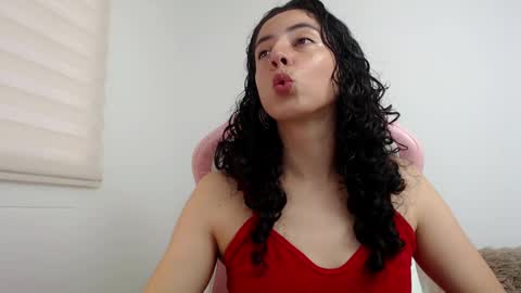 niky_blue online show from March 11, 11:23 am