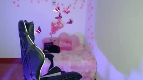 nina__666 online show from December 19, 11:13 am